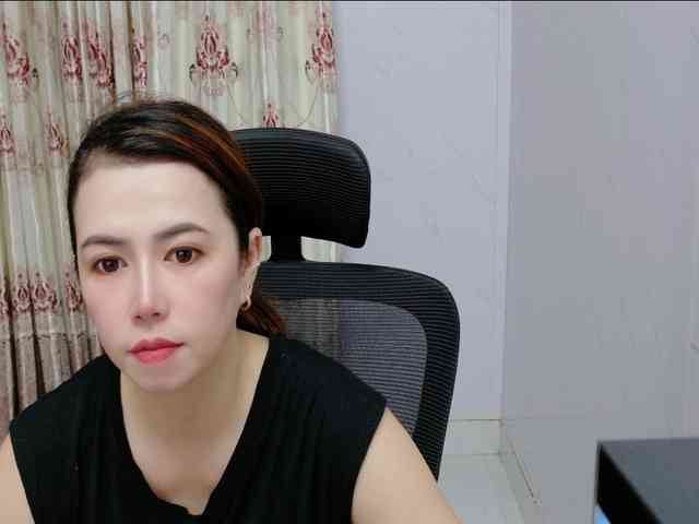 Lindahot69 webcam