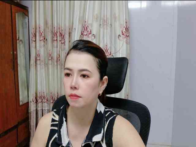 Lindahot69 webcam