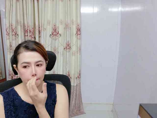 Lindahot69 webcam