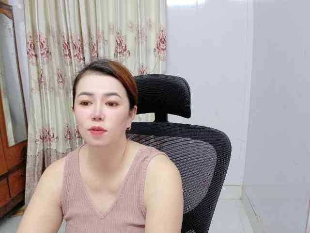 Lindahot69 webcam