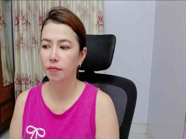 Lindahot69 webcam