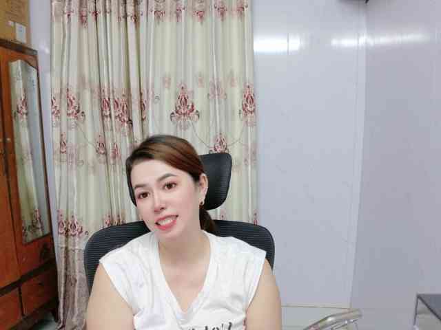 Lindahot69 webcam