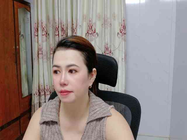 Lindahot69 webcam