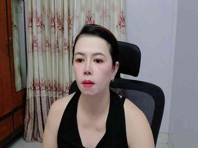 Lindahot69 webcam