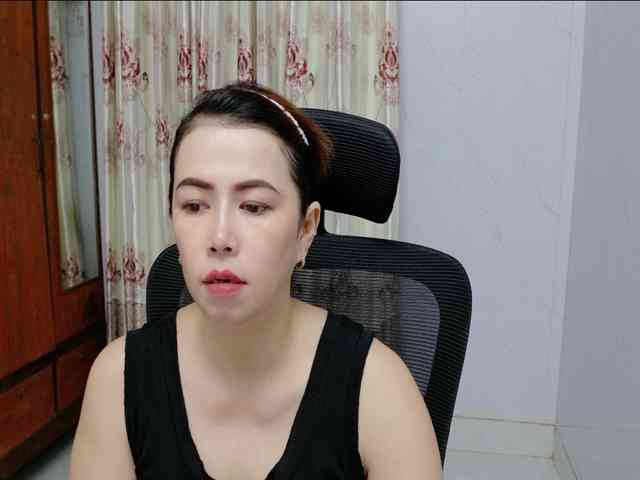 Lindahot69 webcam