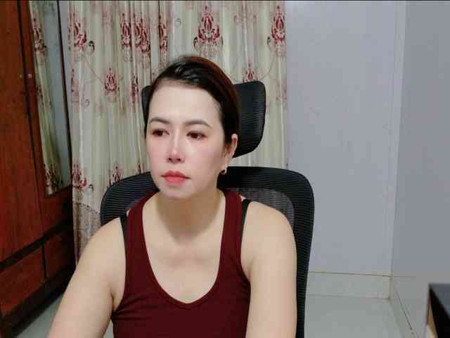 Lindahot69 webcam