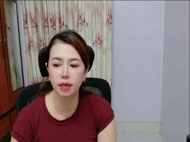 Lindahot69 webcam