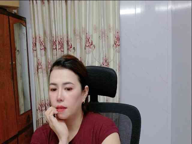 Lindahot69 webcam