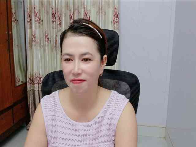 Lindahot69 webcam