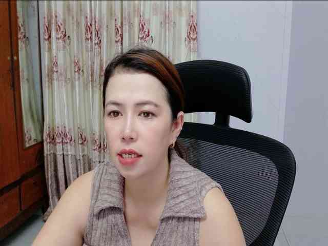 Lindahot69 webcam