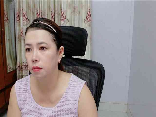 Lindahot69 webcam