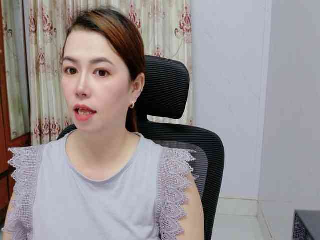 Lindahot69 webcam