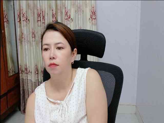 Lindahot69 webcam