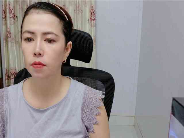 Lindahot69 webcam