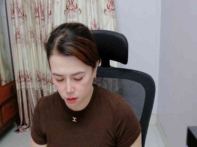 Lindahot69 webcam