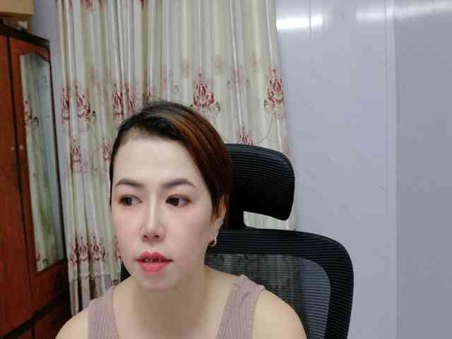 Lindahot69 webcam