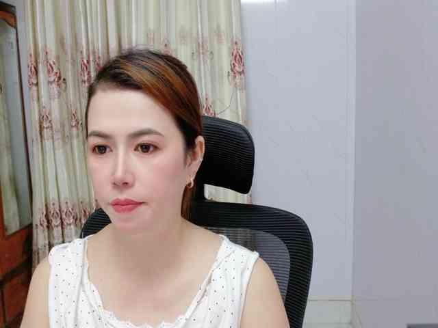Lindahot69 webcam