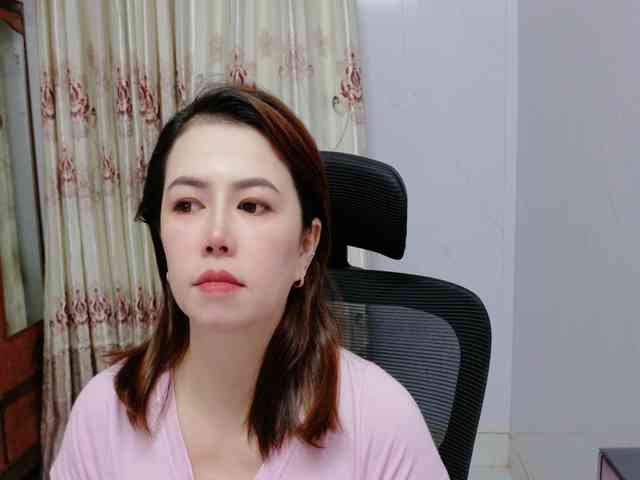 Lindahot69 webcam