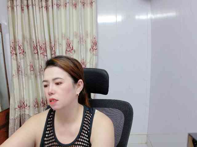 Lindahot69 webcam
