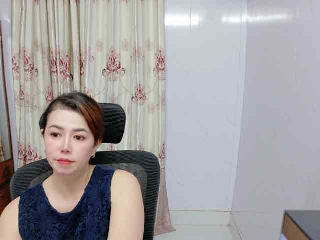 Lindahot69 webcam