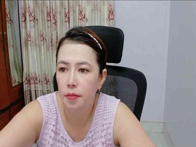 Lindahot69 webcam