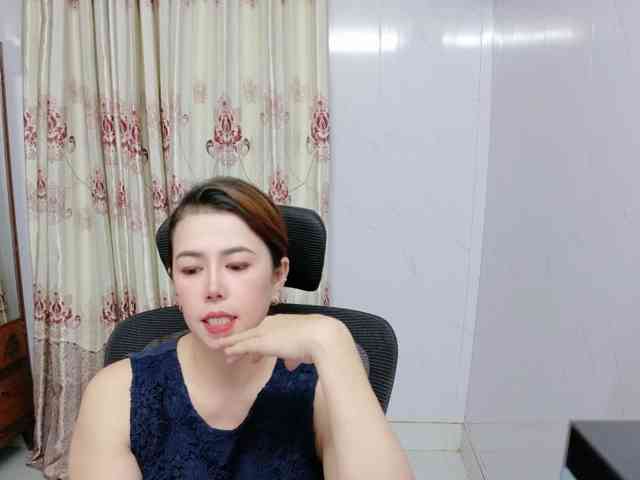 Lindahot69 webcam