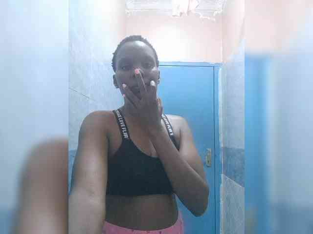 Peachplease webcam
