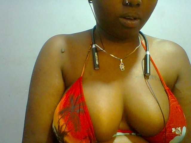 Natty-nasty live webcam show