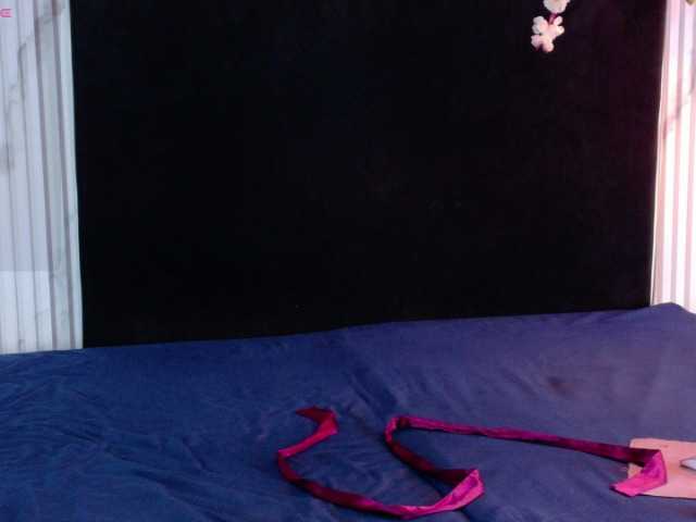Danteandvioletecr live cam on BongaCams