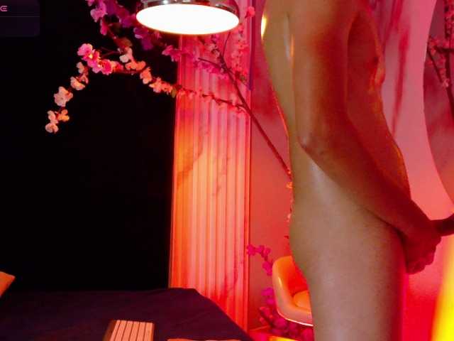 Danteandvioletecr live cam on BongaCams
