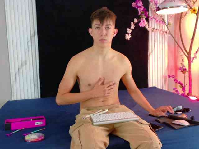 Danteandvioletecr webcam