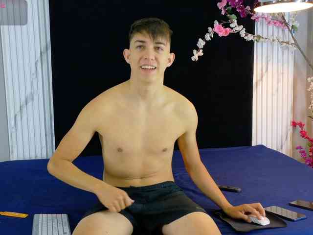 Danteandvioletecr webcam
