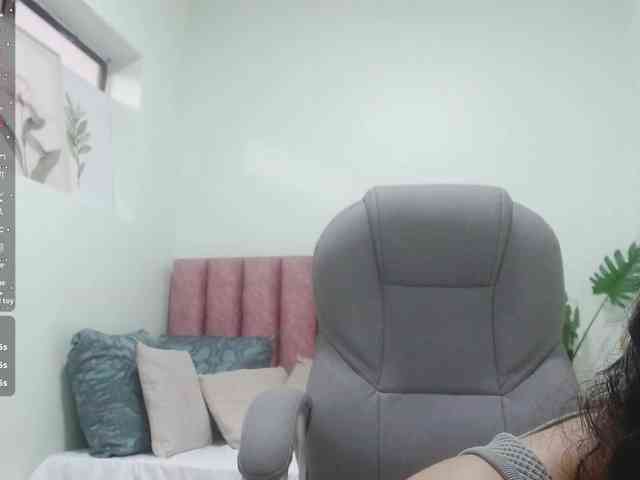 Sophia-hadid webcam