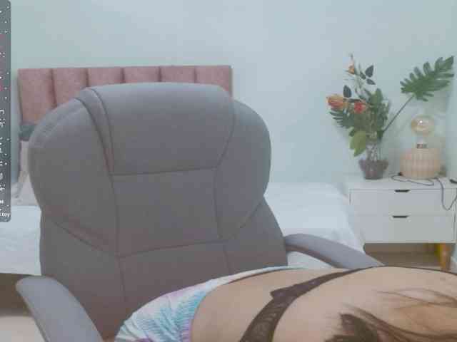 Sophia-hadid webcam