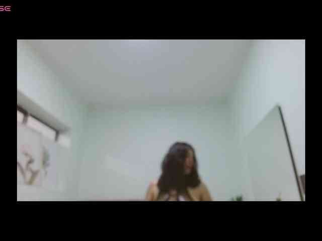 Sophia-hadid webcam