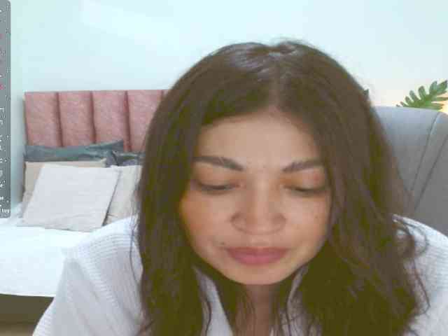 Sophia-hadid webcam