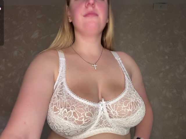 HilmaTrautmann live cam on BongaCams