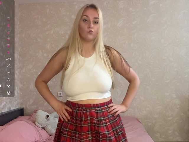 HilmaTrautmann live cam on BongaCams