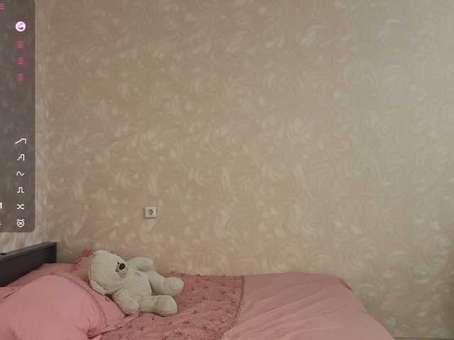 HilmaTrautmann live cam on BongaCams