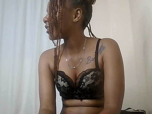 Bancie live cam on BongaCams