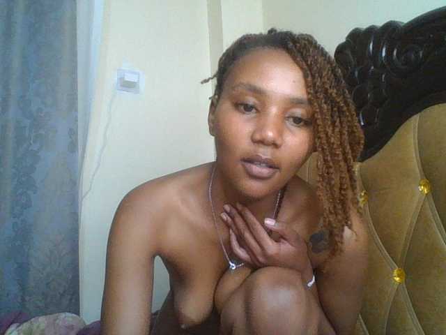Bancie live cam on BongaCams