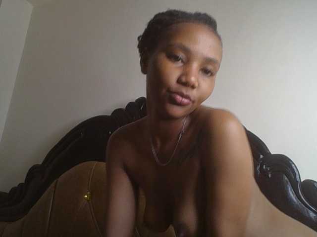Bancie live cam on BongaCams