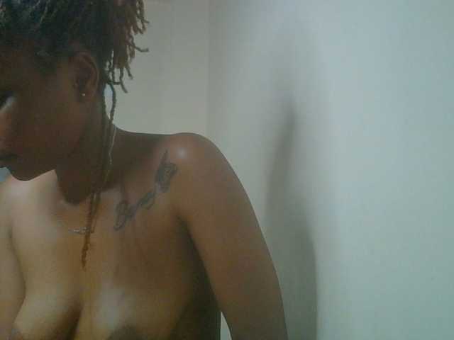 Bancie live cam on BongaCams