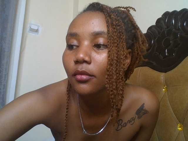 Bancie live webcam show