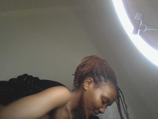 Bancie live webcam show