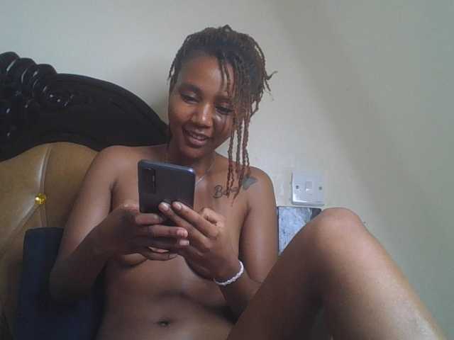 Bancie live cam on BongaCams