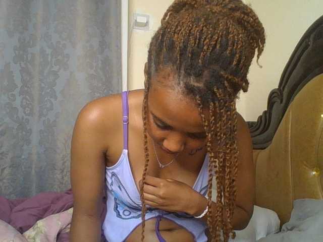 Bancie live cam on BongaCams