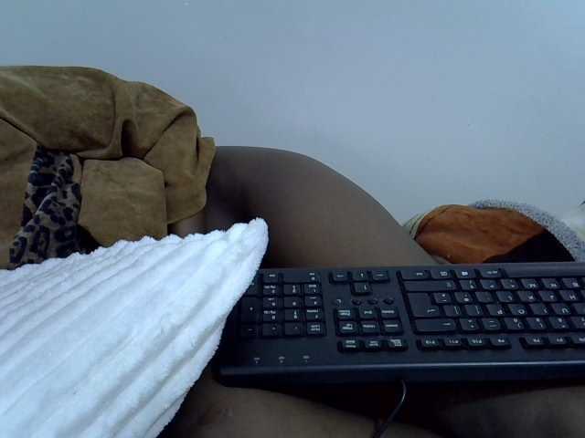 Sweetsheila1234 live cam on BongaCams