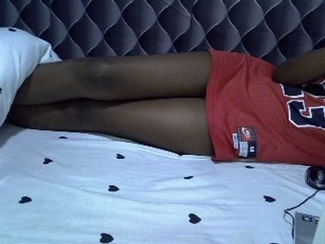 Sweetsheila1234 live cam on BongaCams