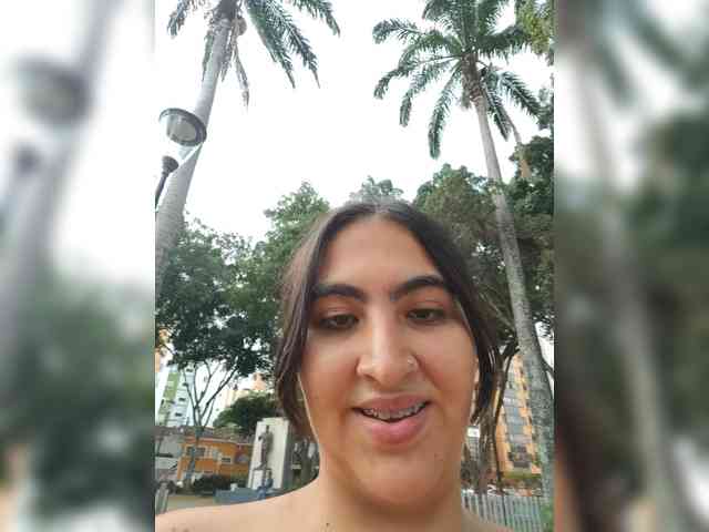 rousebonny webcam